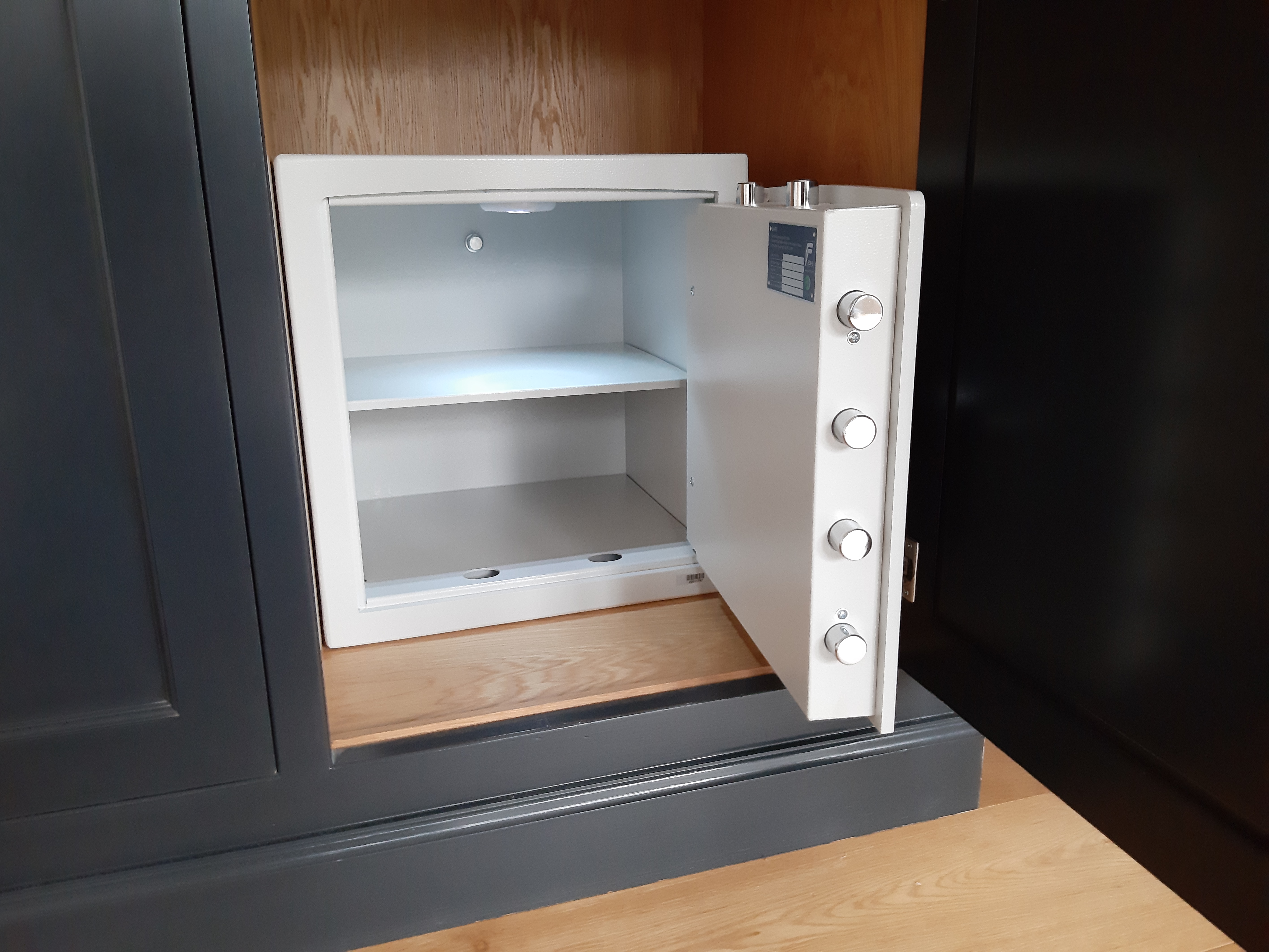 Safes East Finchley